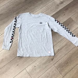 Light grey vans marvel long sleeve T-shirt